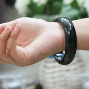 NEPHRITE BANGLE