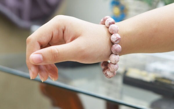 PINK NAUSHERA BRACELET